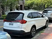 Luxgen URX Neo rear quarter