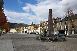 Main square, Mauléon