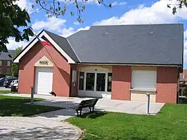 The town hall in Rouville