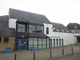 The town hall in Saint-Évarzec