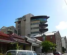 Abinger Street looking west shows a diversity of housing styles including the Malthouse – industrial silos converted into contemporary apartments.