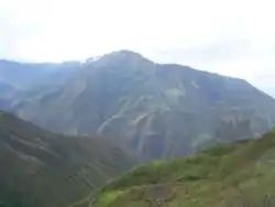 The landscape and highway in the surroundings of María