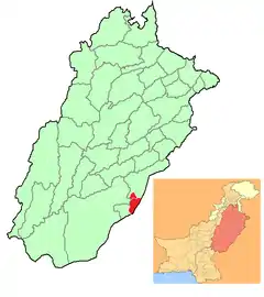 Location of Marot (in red) in Punjab, Pakistan and (inset) Punjab in Pakistan