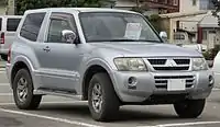 Mitsubishi Pajero Exceed 3200 3-door