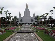 Oakland California Temple (1964)