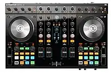 Traktor Kontrol S4 MK2 DJ Controller