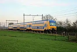 NS DD-AR between Nijkerk and Vathorst, near Holkerveen