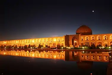 Naqsh-e Jahan Square at night