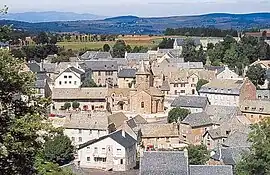 The church and surrounding buildings, in Nasbinals