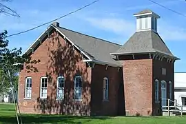 Former school on Rangeline Place