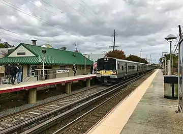 A train approaching the station, prior to its reconfiguration and modernization.