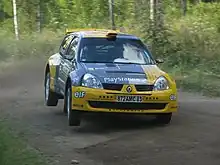 Renault Clio S1600 at the 2004 Rally Finland.