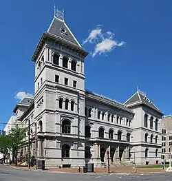 The Old Post Office adjacent to the main building, was purchased by SUNY in 1977 and connected to it to become part of SUNY Plaza