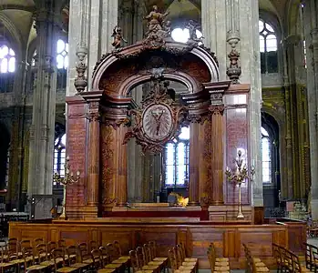 Banc d'oeuvre of the cathedral, the seating area for the lay committee that oversees the church finances, by Pierre Lepautre. (1720)