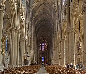 Nave, looking east toward the choir