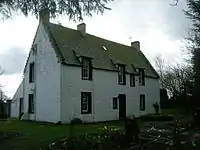 Kilmaurs Place facing the park.