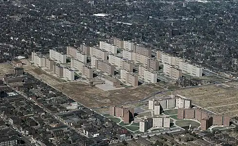 The Wendell O. Pruitt Homes and William Igoe Apartments Housing Project, in St. Louis (1955–1976)