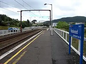 Redwood railway station, looking south from the north-end (up) platform