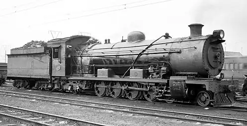 Reboilered Class 3R no. 1464 without the rectangular regulator cover, at Paardeneiland on 26 June 1962