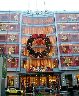 The entrance facing Union Square decorated for Yuletide by day…