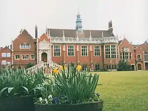 Selwyn College Hall