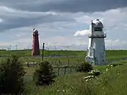 Killingholme High (red) and South Low (white) lighthouse (2008)