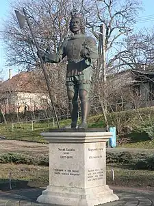 Statue of Saint Ladislaus made to memory of the Battle of Mogyoród in Mogyoród, Hungary (made by Lajos Józsa in 2001)