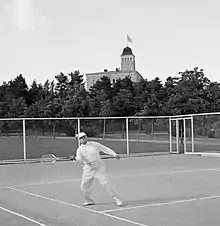 President Kyösti Kallio playing tennis in Kultaranta in 1937