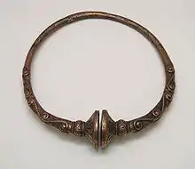 Bronze 4th-century BC buffer-type Celtic torc from France