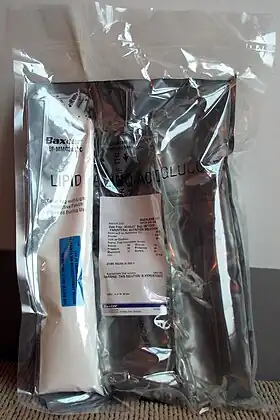 Parenteral nutrition kit