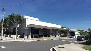 Eastern entrance next to the Universidad Metropolitana (UMET) campus