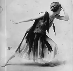 During the 1920s, women aimed to hide their curves, bobbed their hair and wore bold makeup. The feminine ideal was no longer "frail and sickly" like in the Victorian era, so women danced and did sports.