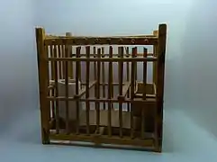 Transport cage for canaries as it was used in the 18th and 19th century for the delivery of Harz Rollers