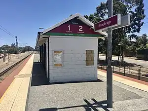 Small platform shelter